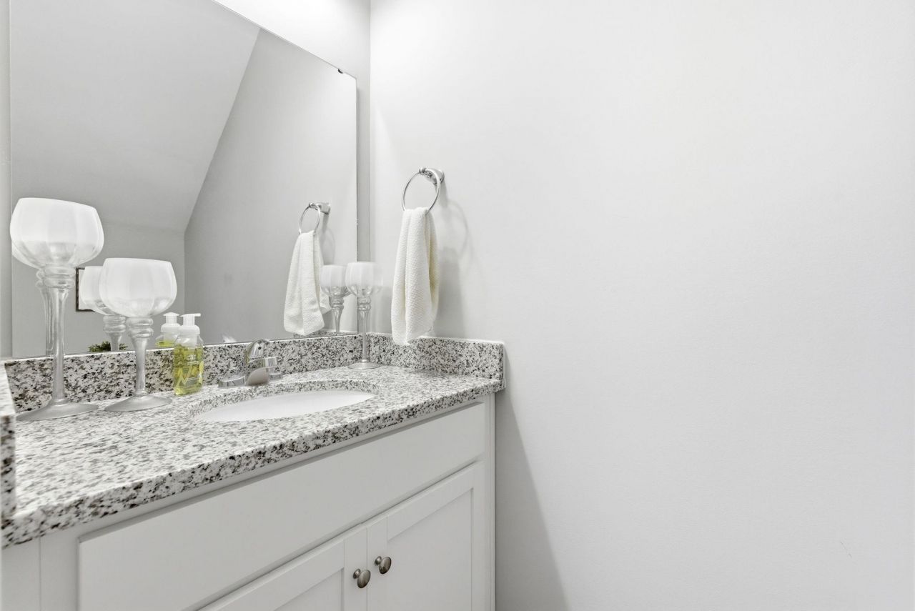 3557 Bristol Ln. Photo 22