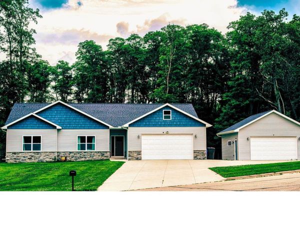 314 Glen Becker Trail, Wisconsin Dells, WI 53965