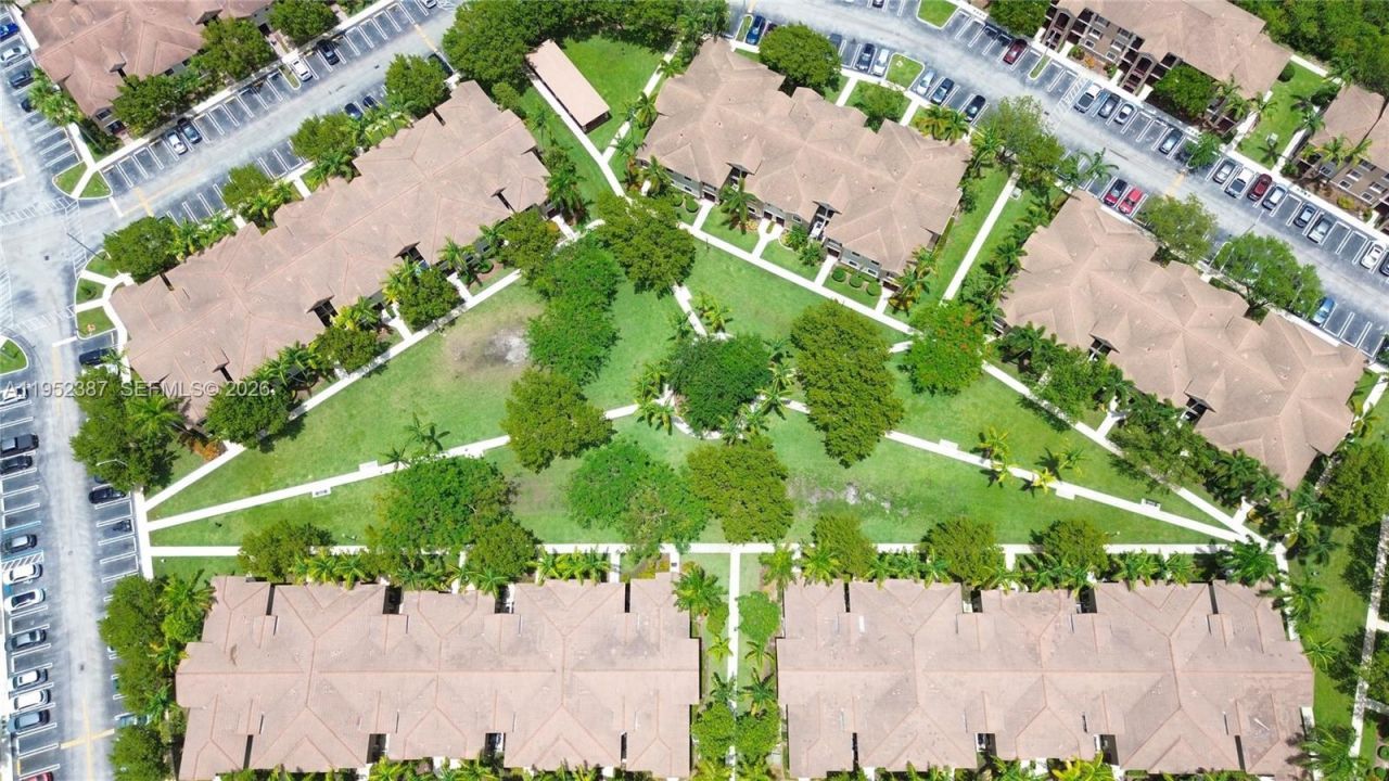 22901 SW 88th Pl, Unit 101, Cutler Bay, FL 33190 Photo