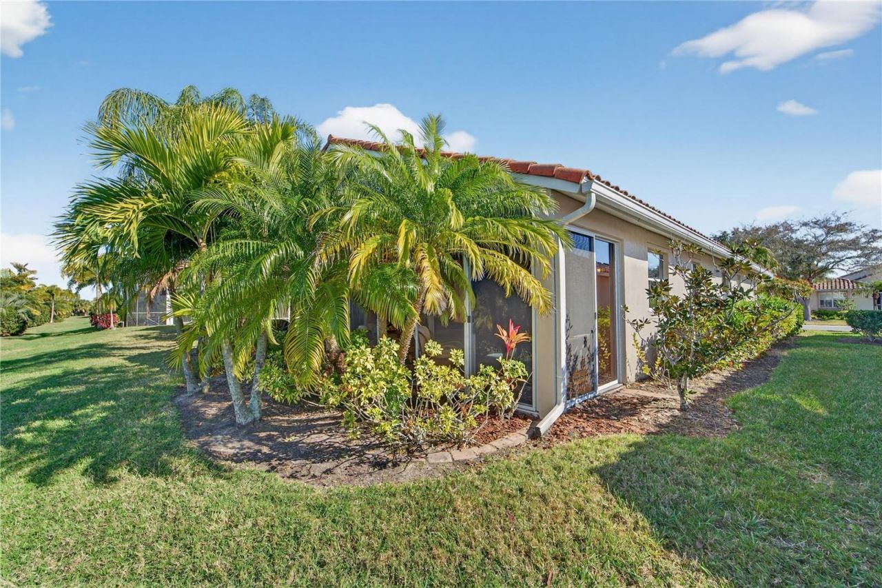 6502 42nd Street E, Sarasota, FL 34243 Photo