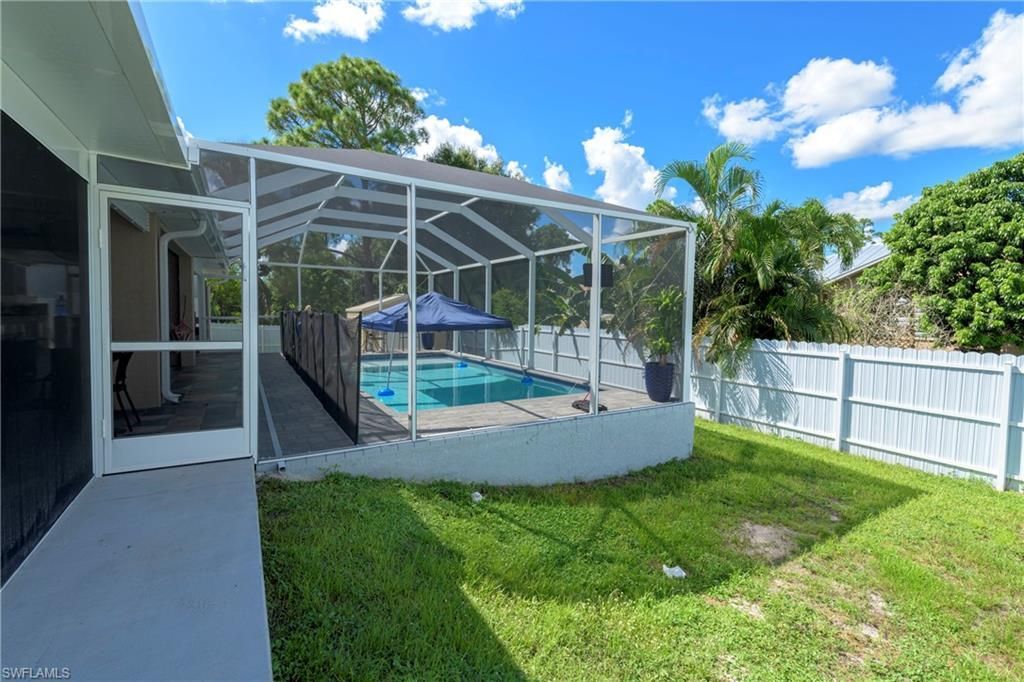 5562 Burr St, Lehigh Acres, FL 33971 Photo