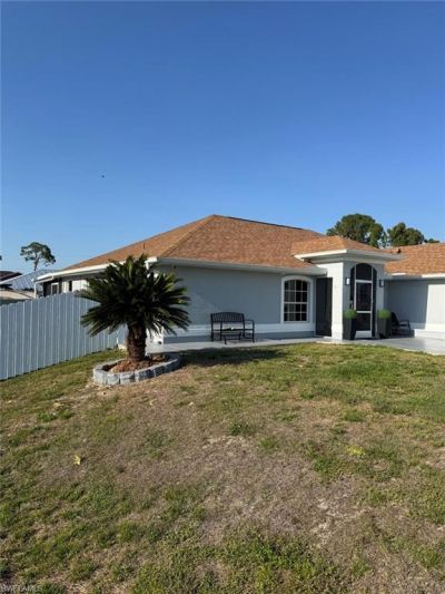 5562 Burr St, Lehigh Acres, FL 33971 Photo