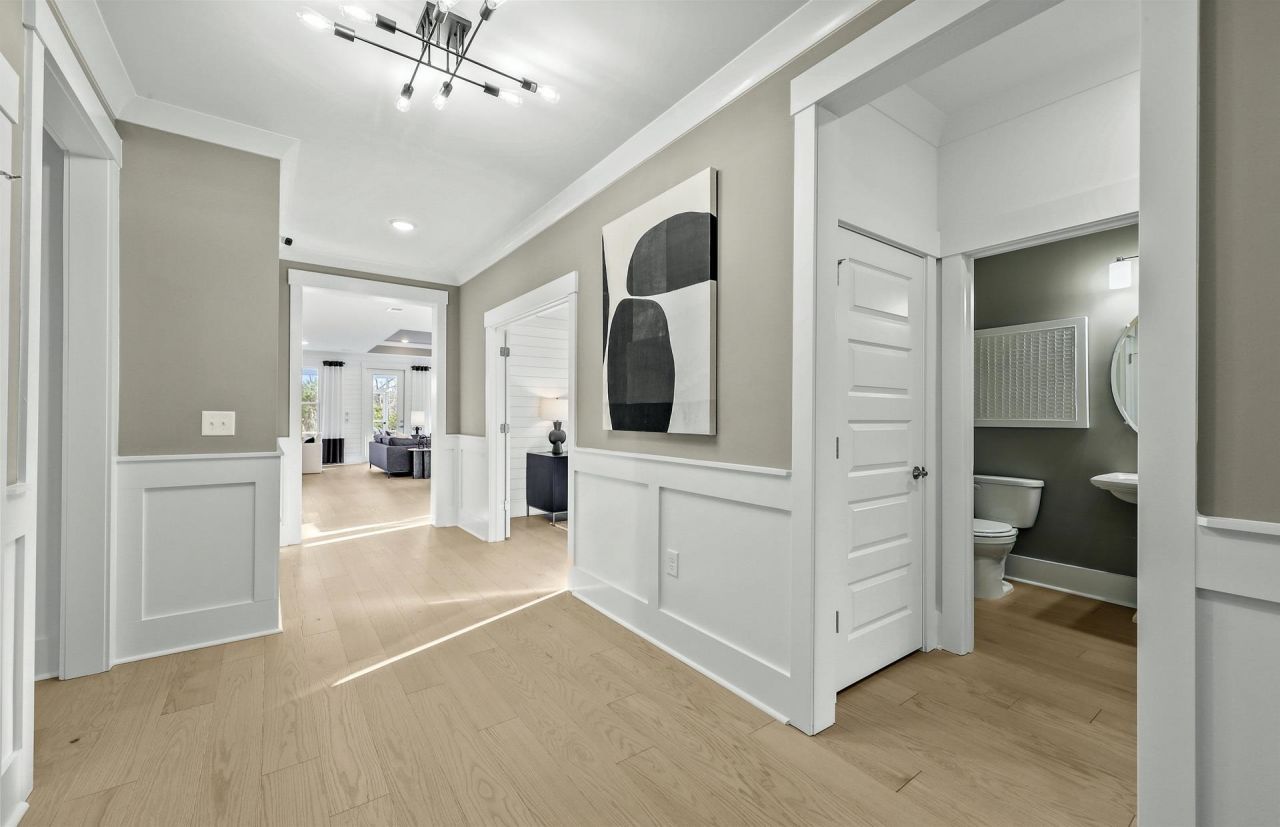 1510 Winding Creek Way Photo 3