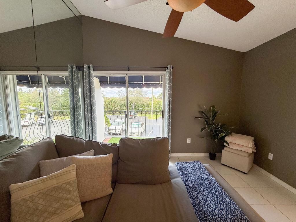 169 Waterside Drive, Hypoluxo, FL 33462 Photo