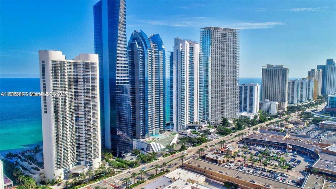 17201 Collins Ave+den, Unit 1403, Sunny Isles Beach, FL 33160 Photo