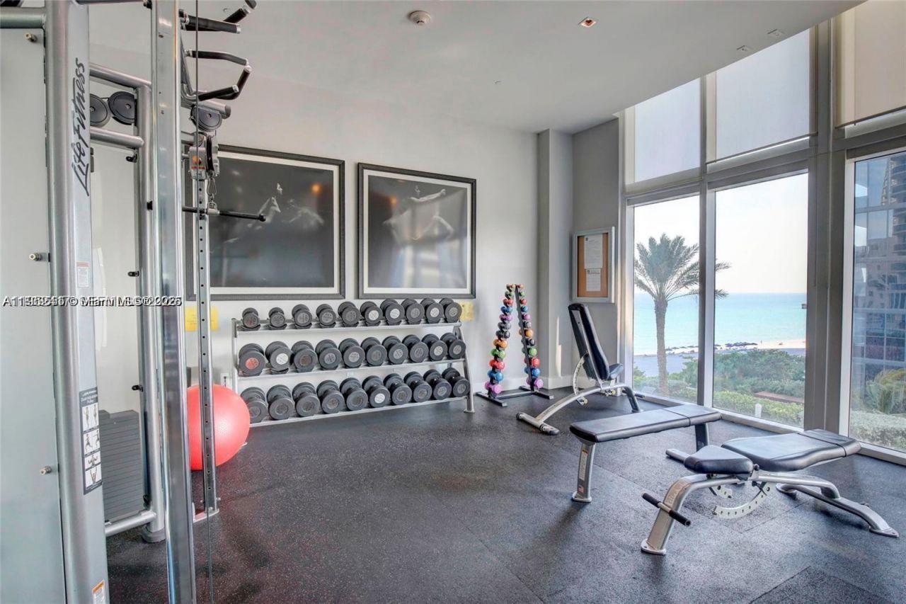 17201 Collins Ave+den, Unit 1403, Sunny Isles Beach, FL 33160 Photo