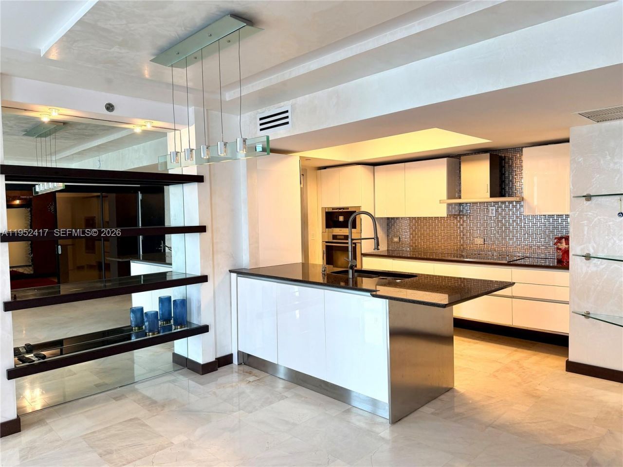 17201 Collins Ave+den, Unit 1403, Sunny Isles Beach, FL 33160 Photo