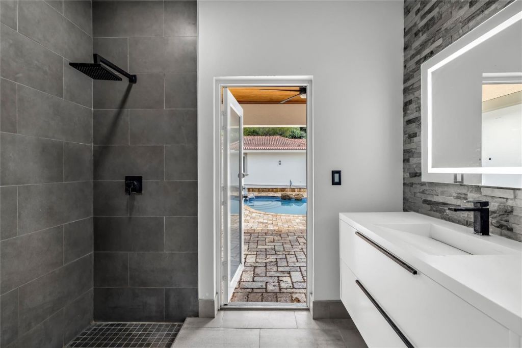 5963 NW 75th Way, Parkland, FL 33067 Photo