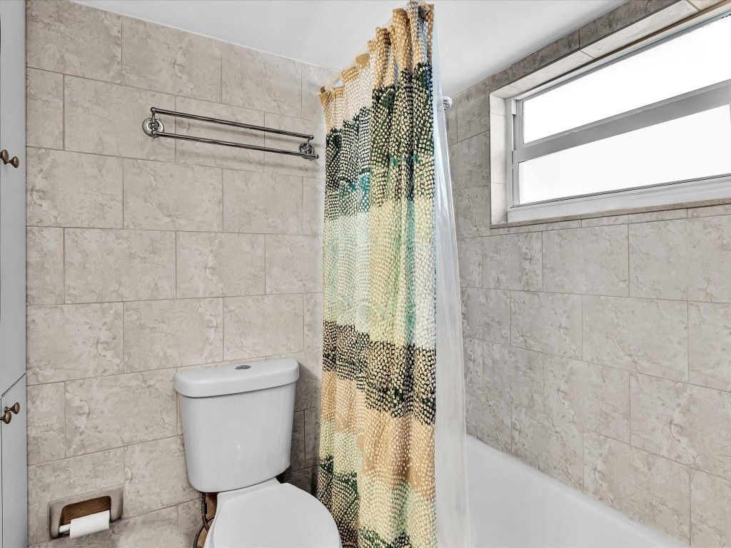 201 N Ocean Boulevard, Unit 202, Pompano Beach, FL 33062 Photo