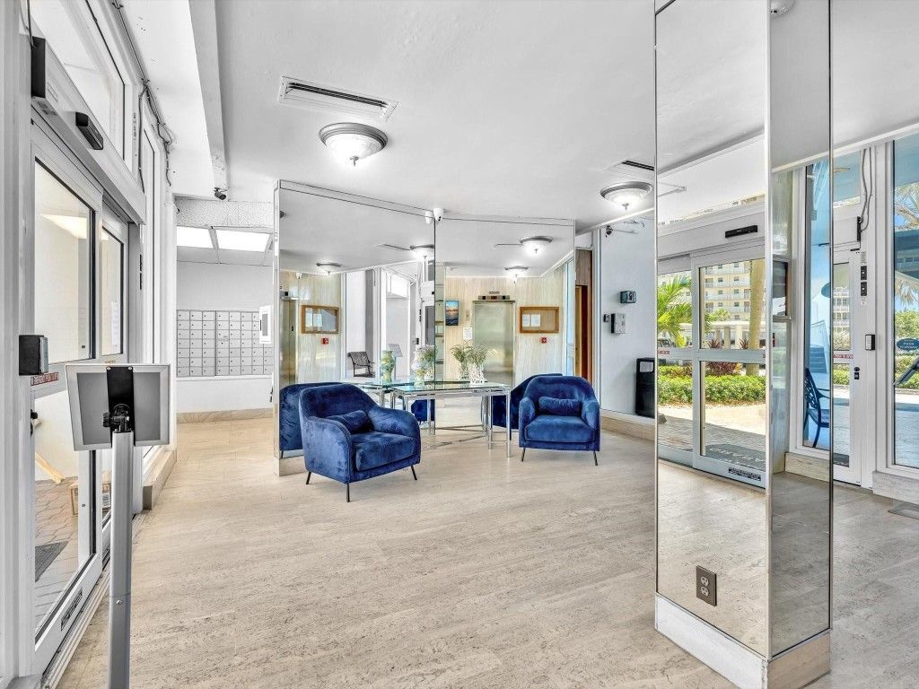 201 N Ocean Boulevard, Unit 202, Pompano Beach, FL 33062 Photo