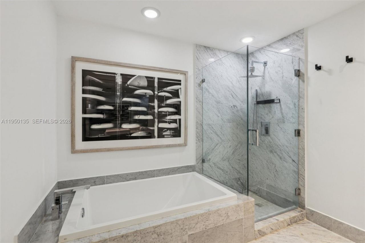 801 S Miami Ave, Unit 3802, Miami, FL 33130 Photo