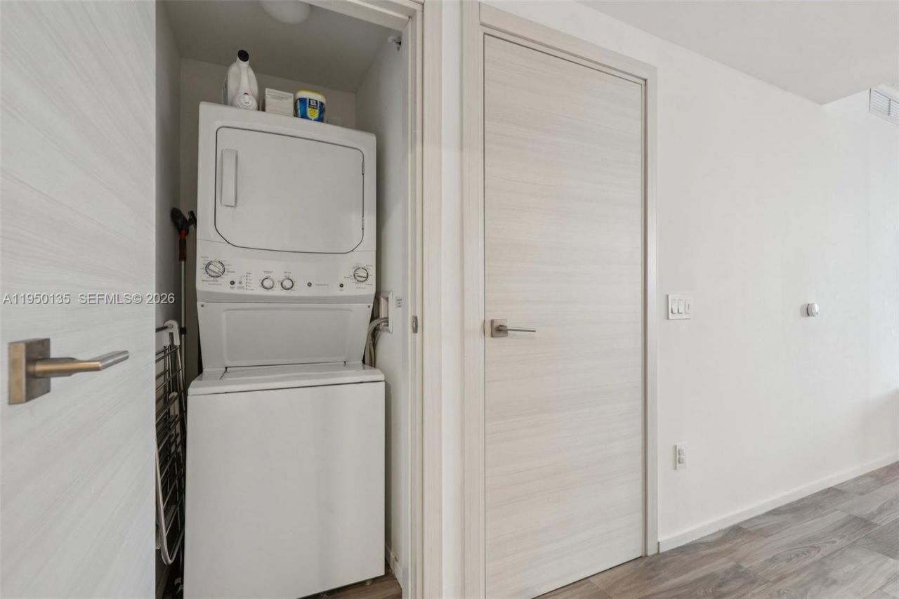 801 S Miami Ave, Unit 3802, Miami, FL 33130 Photo