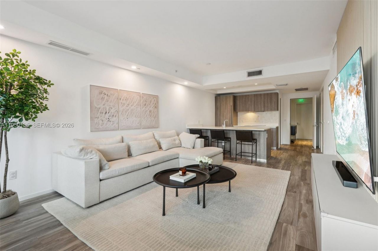 801 S Miami Ave, Unit 3802, Miami, FL 33130 Photo