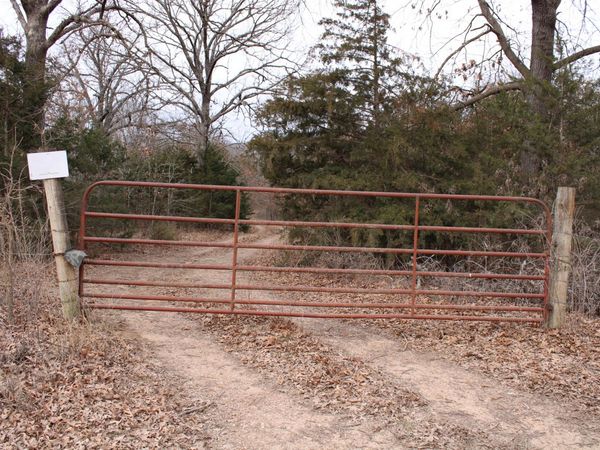 Tbt 000 NE 175 Road , Osceola, MO 64776