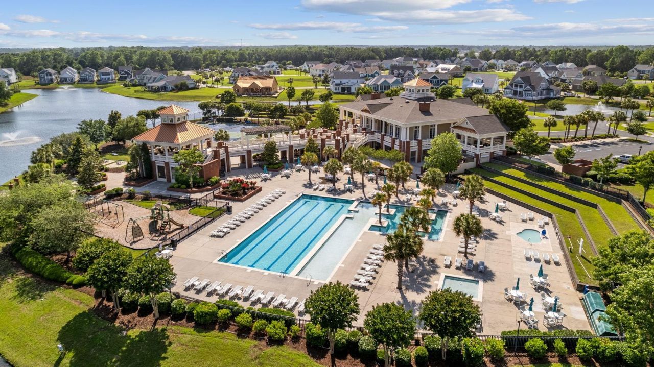 736 Crystal Water Way Photo 19