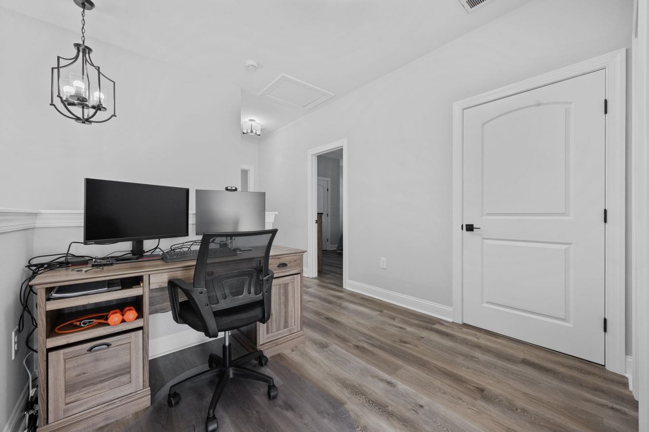 736 Crystal Water Way Photo 6