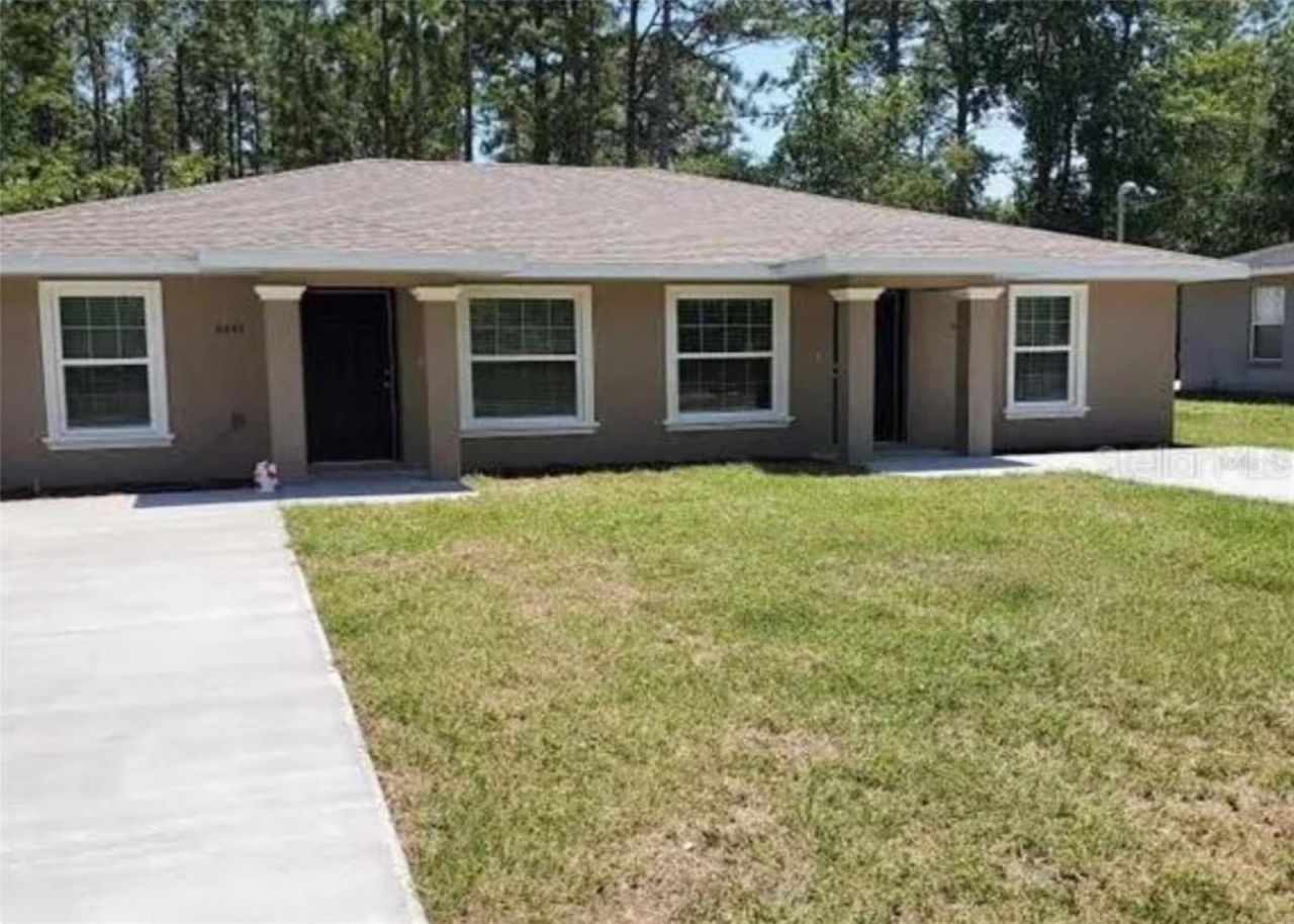 9445 N Manashee Drive, Citrus Springs, FL 34434 Photo