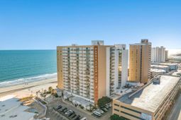 9500 Shore Dr. photo 4