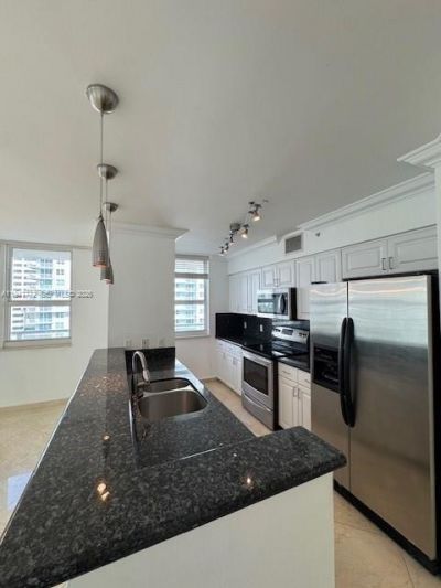 1155 Brickell Bay Dr, Unit 1802, Miami, FL 33131 Photo