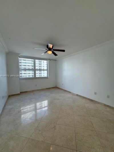 1155 Brickell Bay Dr, Unit 1802, Miami, FL 33131 Photo