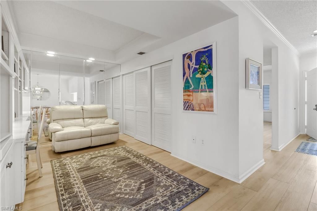 205 Park Shore Dr , Unit 4-443, Naples, FL 34103 Photo