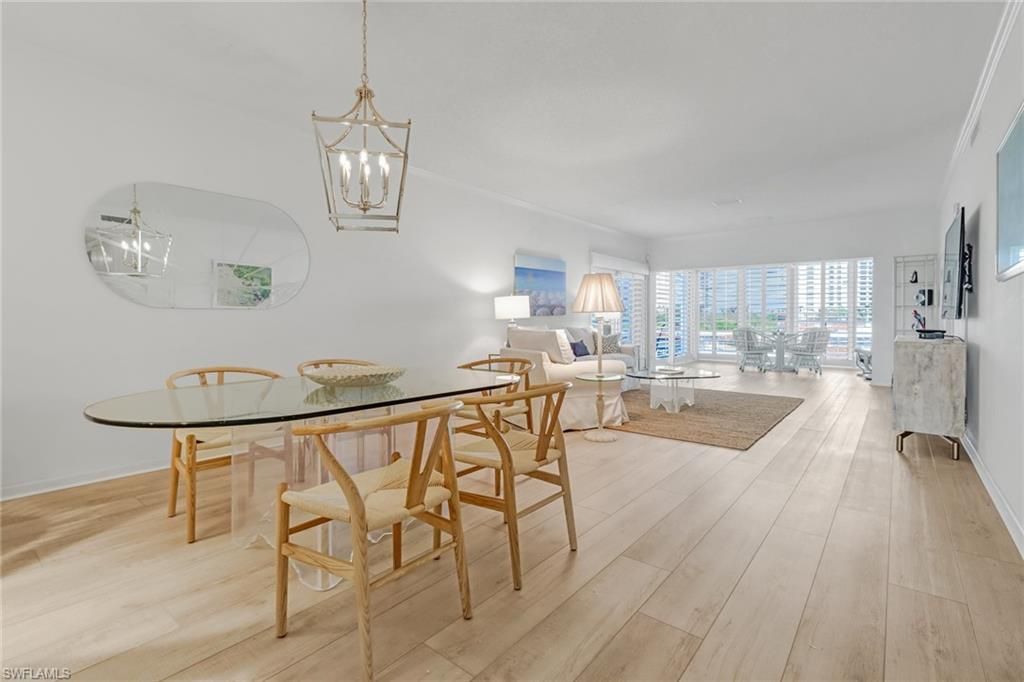 205 Park Shore Dr , Unit 4-443, Naples, FL 34103 Photo