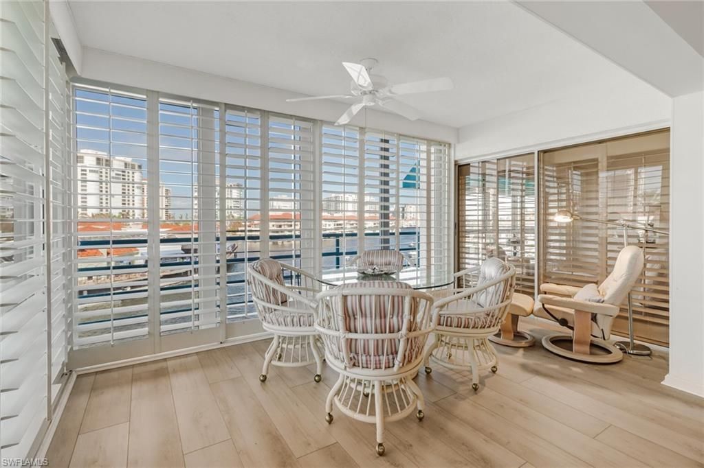 205 Park Shore Dr , Unit 4-443, Naples, FL 34103 Photo