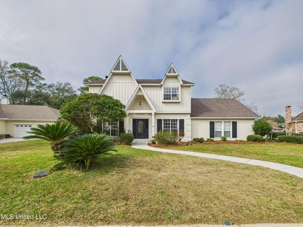 3843 Chaumont Circle, Ocean Springs, MS 39564