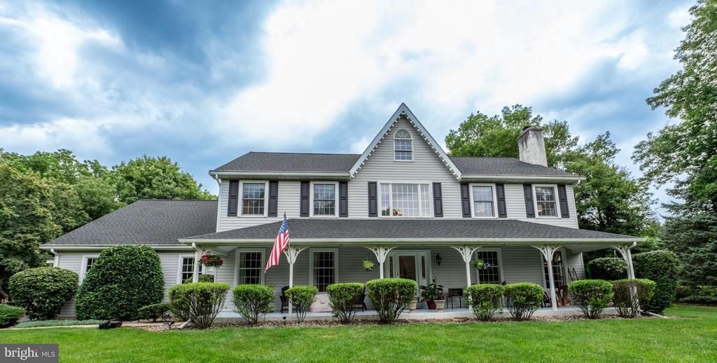 6 Yellow House Drive, Douglassville, PA 19518 Main Photo