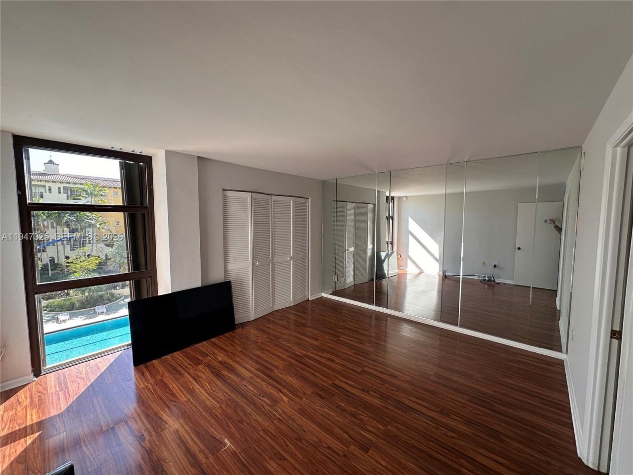 600 Biltmore Way, Unit 318, Coral Gables, FL 33134 Photo