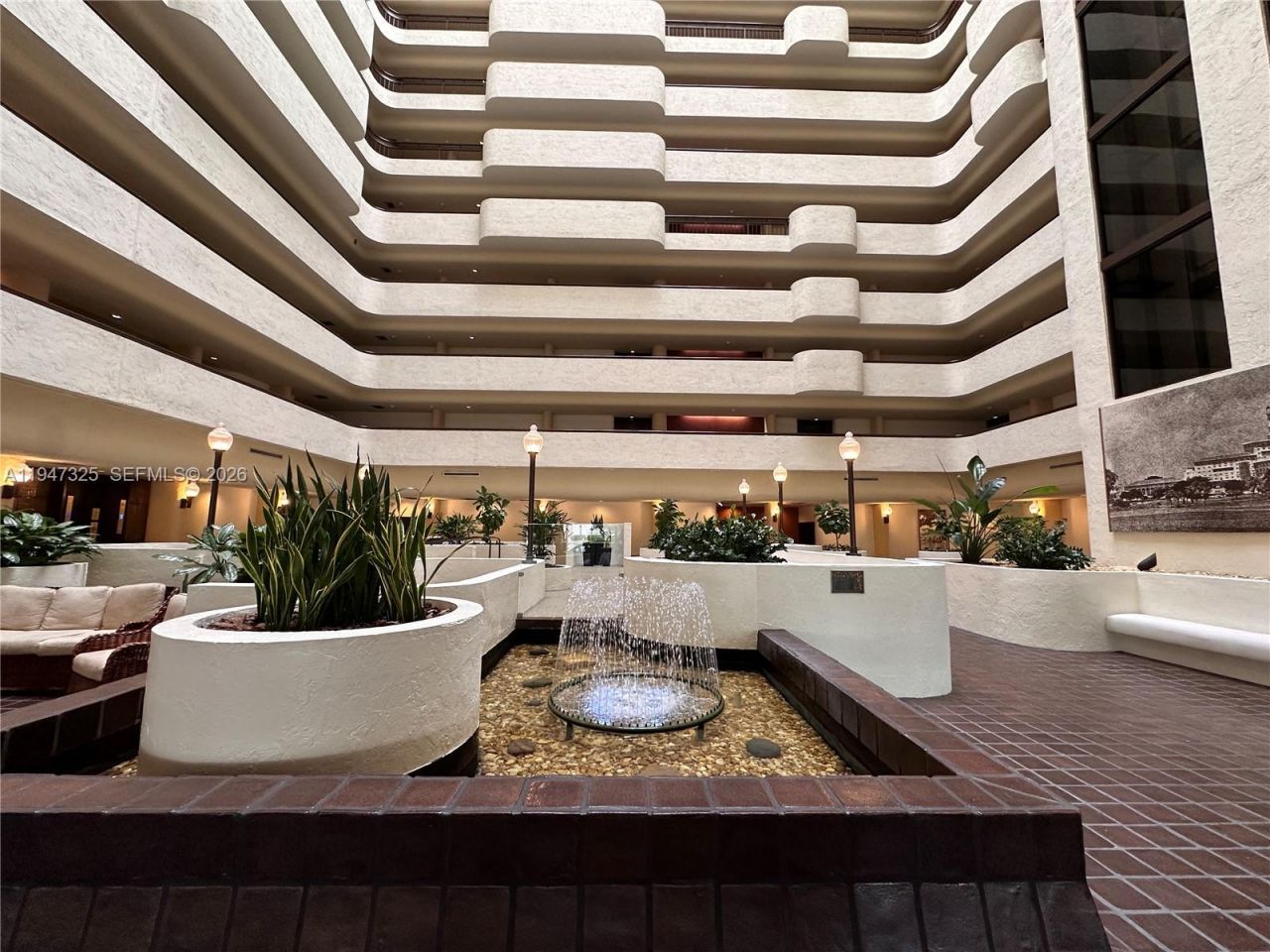 600 Biltmore Way, Unit 318, Coral Gables, FL 33134 Photo