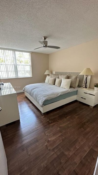 19901 E Country Club Dr, Unit 2202, Aventura, FL 33180 Photo