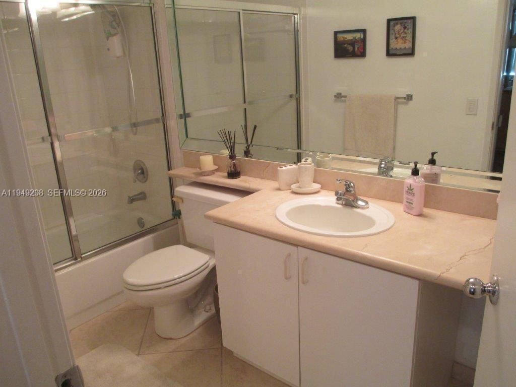 19901 E Country Club Dr, Unit 2202, Aventura, FL 33180 Photo