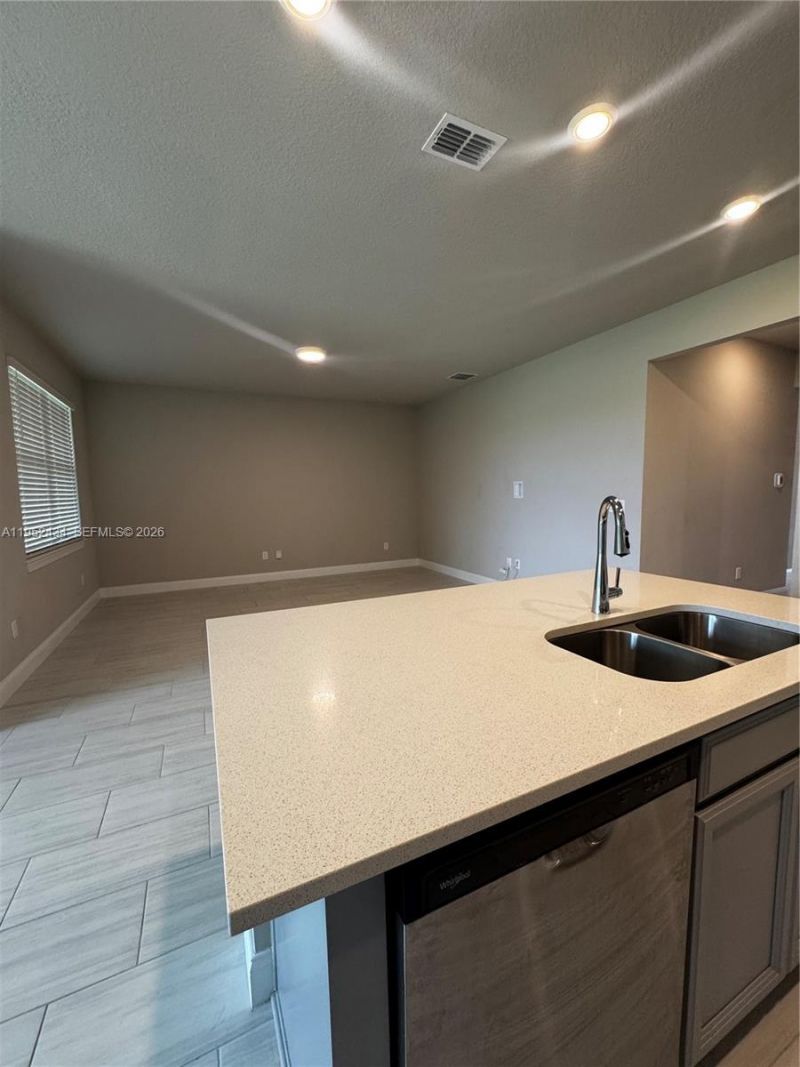 6712 NW Cloverdale Ave, Port Saint Lucie, FL 34987 Photo