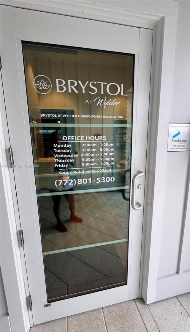 6712 NW Cloverdale Ave, Port Saint Lucie, FL 34987 Photo