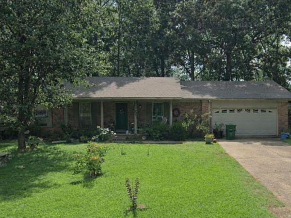 12 Arbor Oaks Drive, North Little Rock, AR 72120