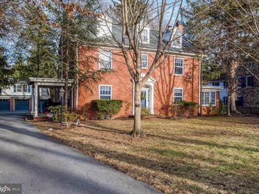 5533 N FRONT STREET, HARRISBURG, PA 17110