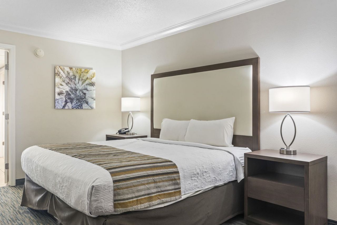 1105 S Ocean Blvd. Photo 19