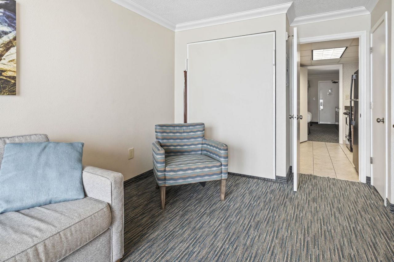 1105 S Ocean Blvd. Photo 37