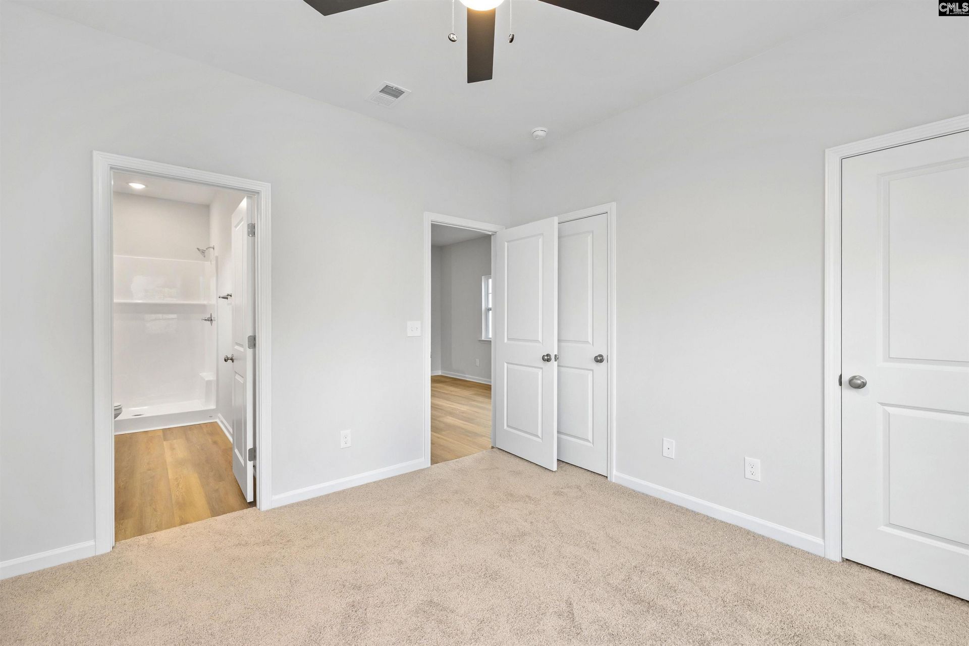 824 Lodgepole Lane Photo 11