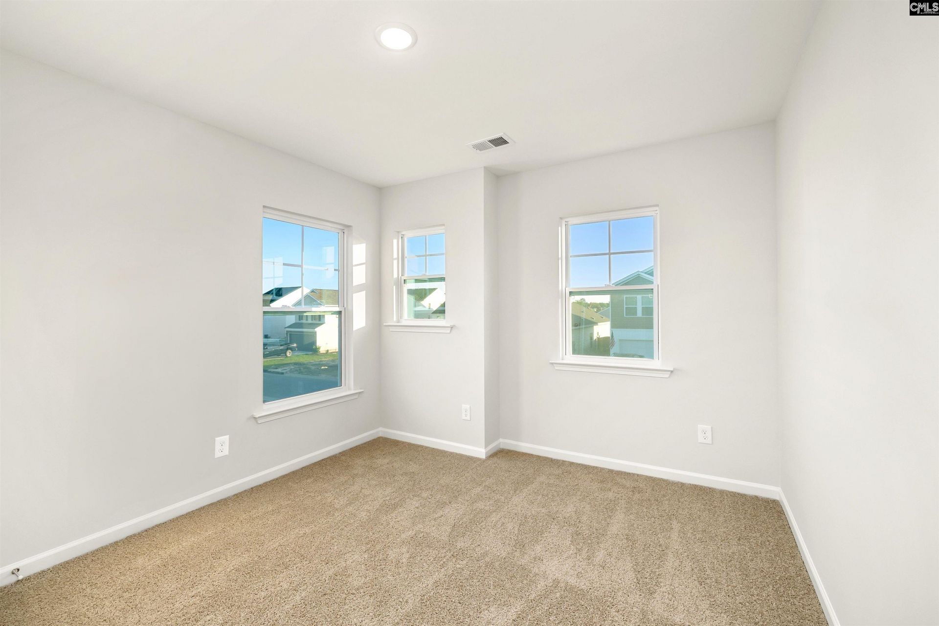 824 Lodgepole Lane Photo 14