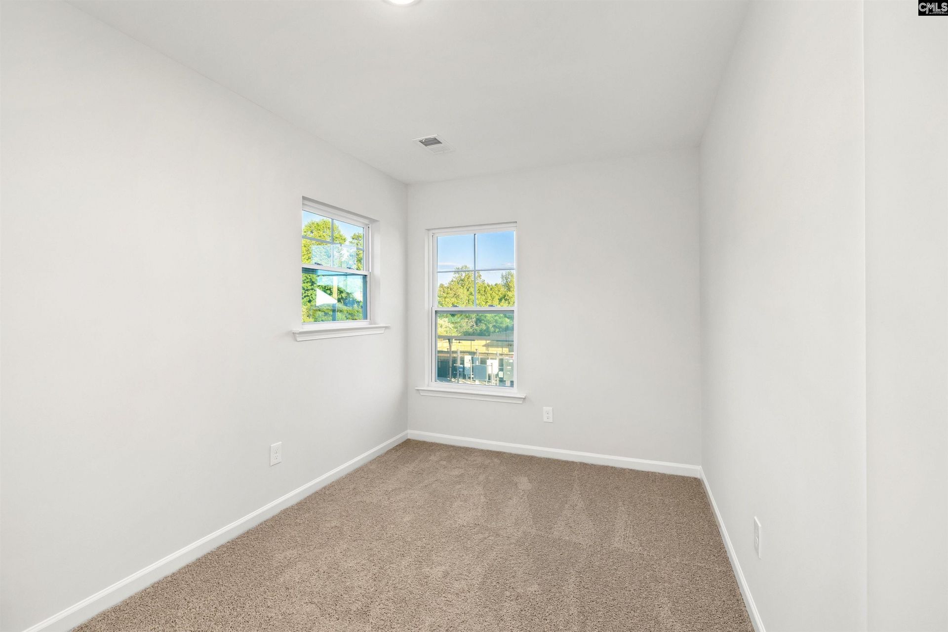 824 Lodgepole Lane Photo 16