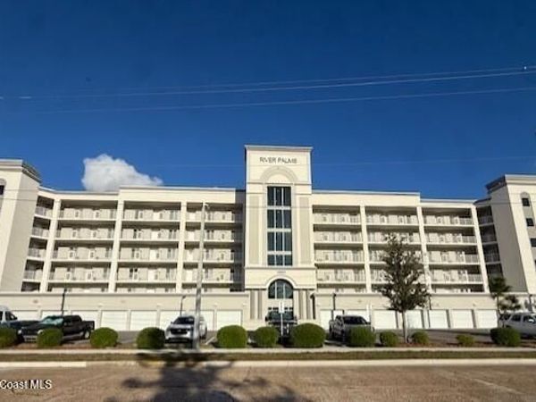 1805 Riverside Drive, Unit 404, Titusville, FL 32780