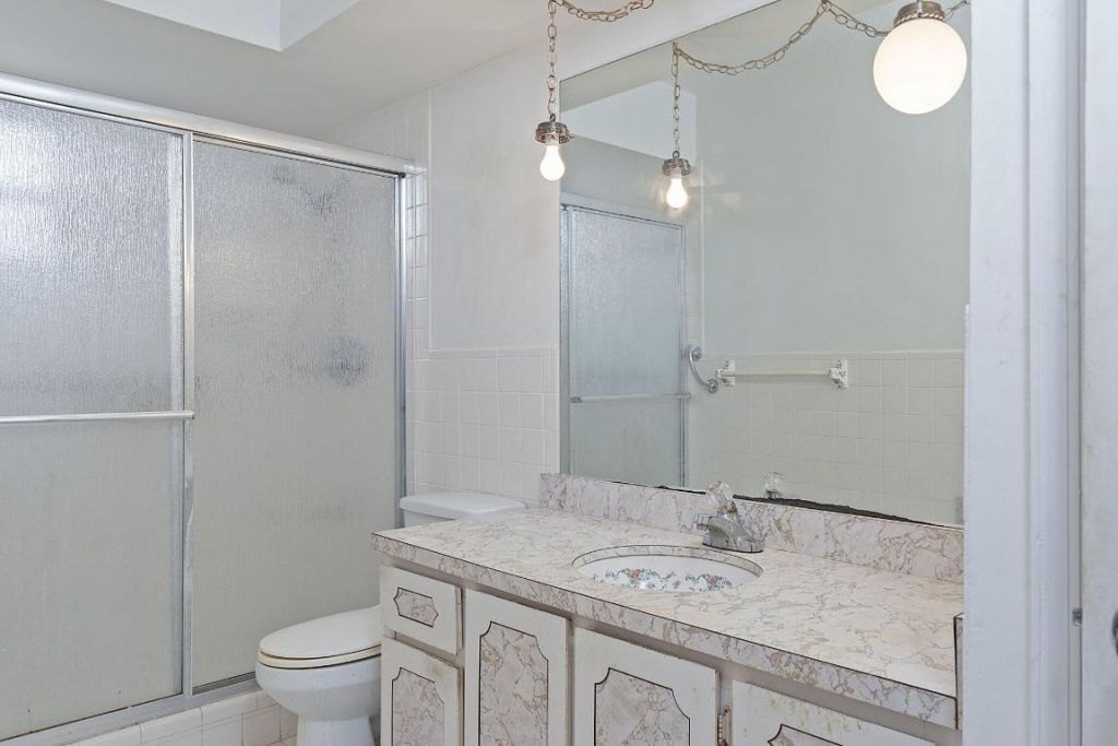 1 S Lakeside Drive, Unit A1, Lake Worth Beach, FL 33460 Photo