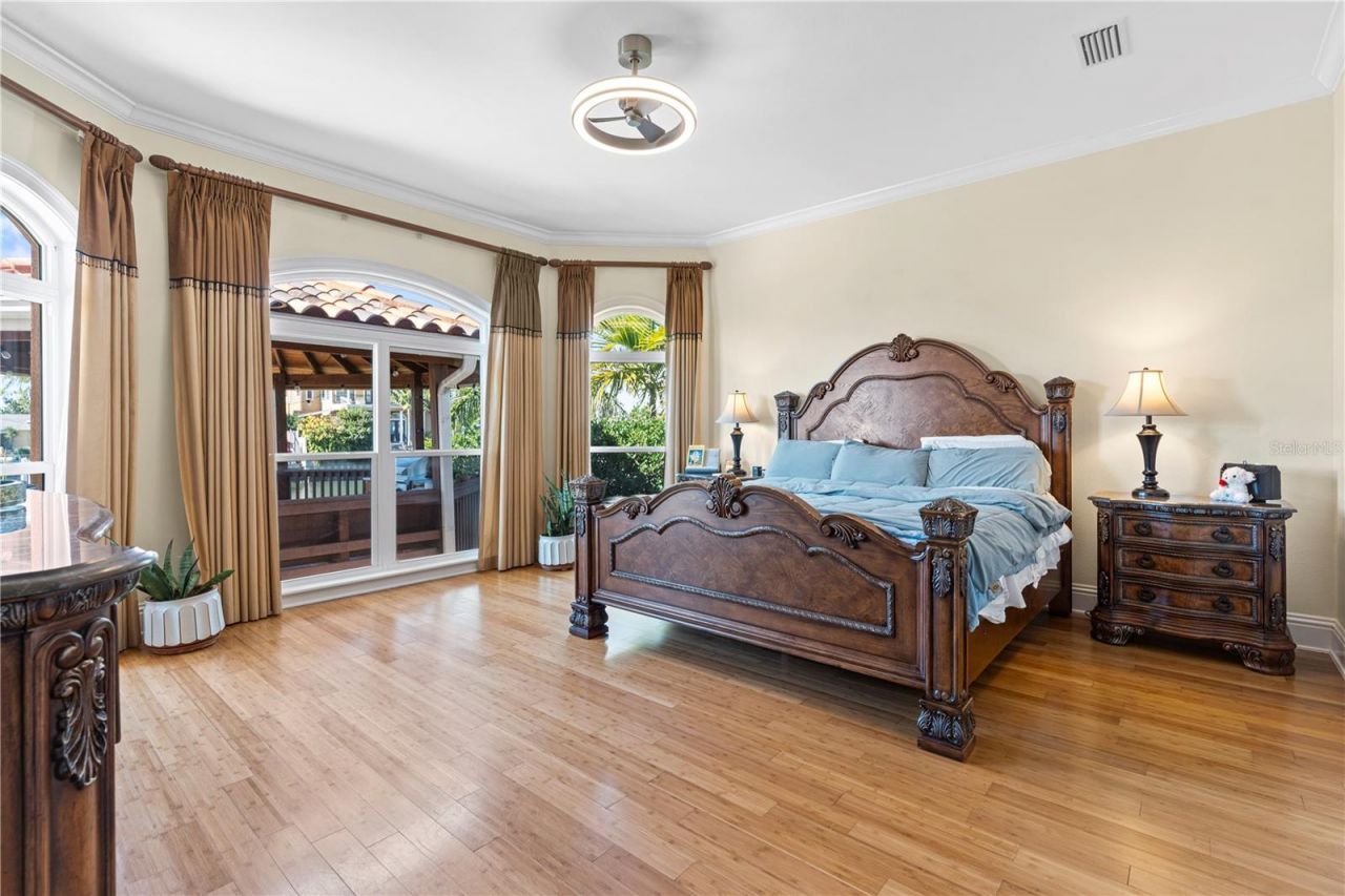 3952 Versailles Drive, Tampa, FL 33634 Photo