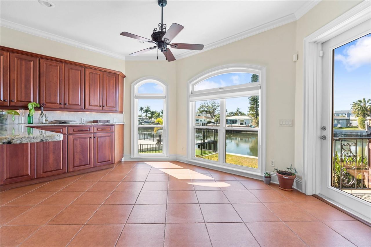 3952 Versailles Drive, Tampa, FL 33634 Photo
