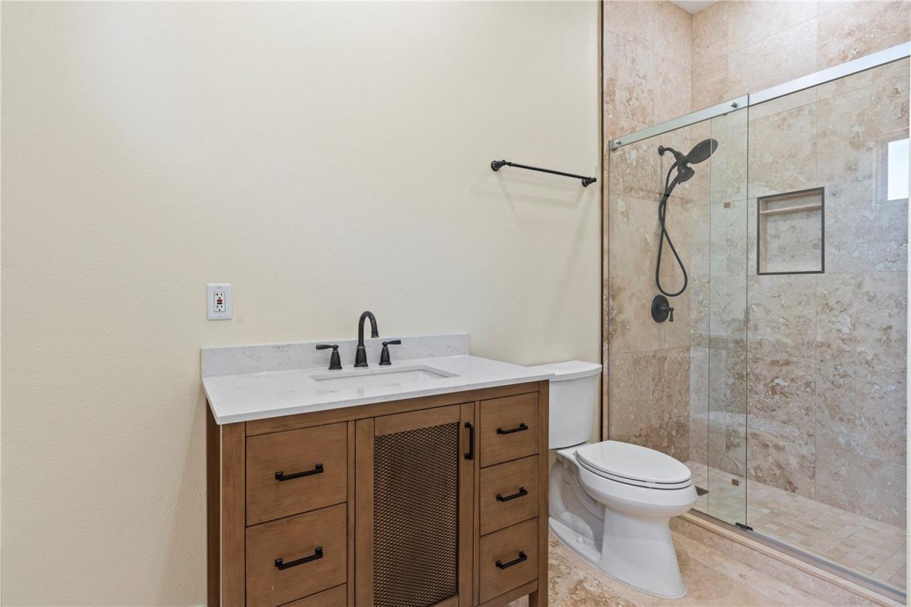 3952 Versailles Drive, Tampa, FL 33634 Photo