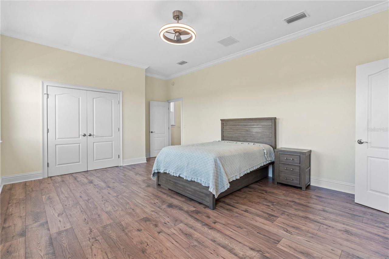 3952 Versailles Drive, Tampa, FL 33634 Photo