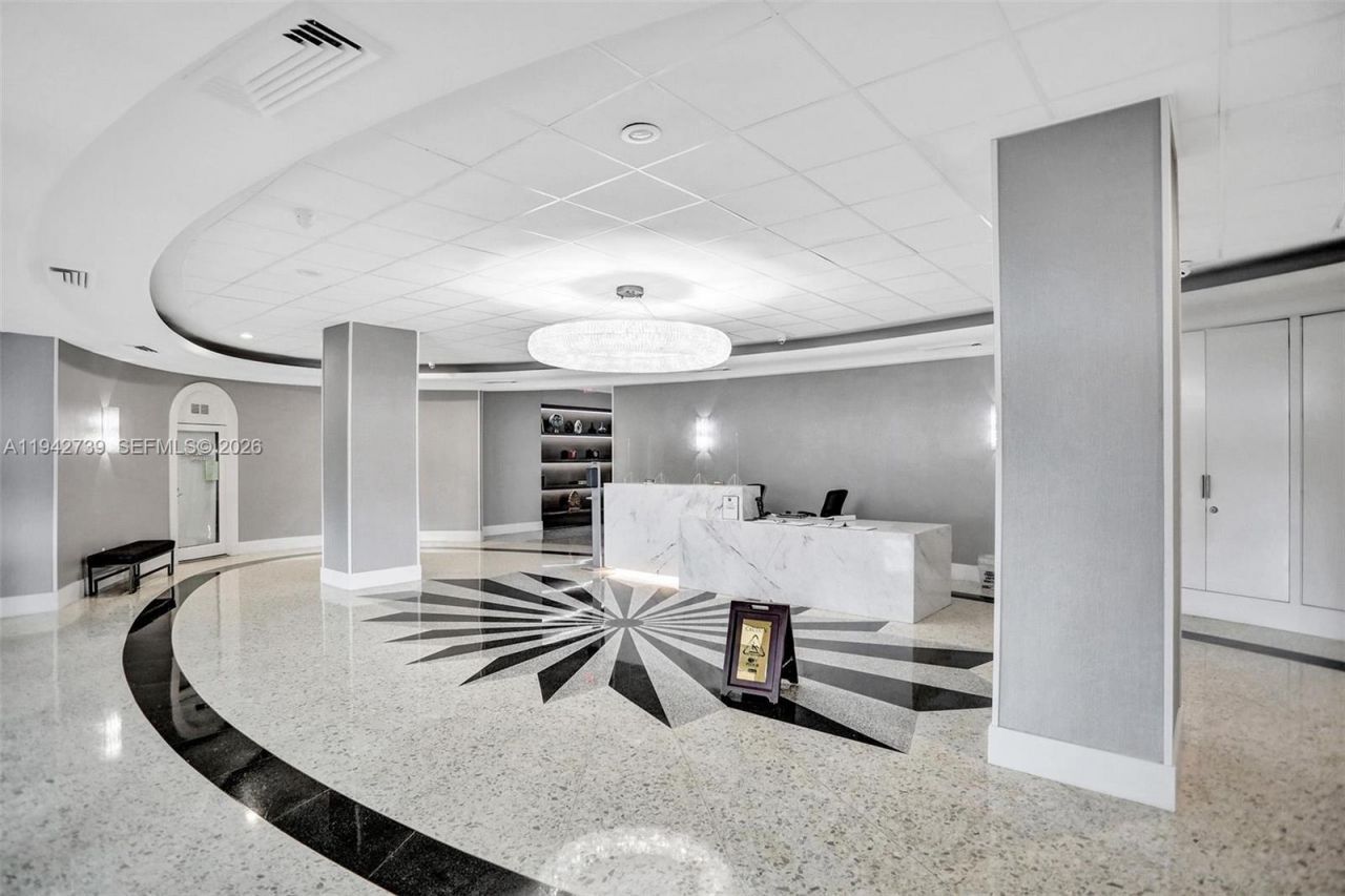 3140 S Ocean Dr, Unit 1909, Hallandale Beach, FL 33009 Photo