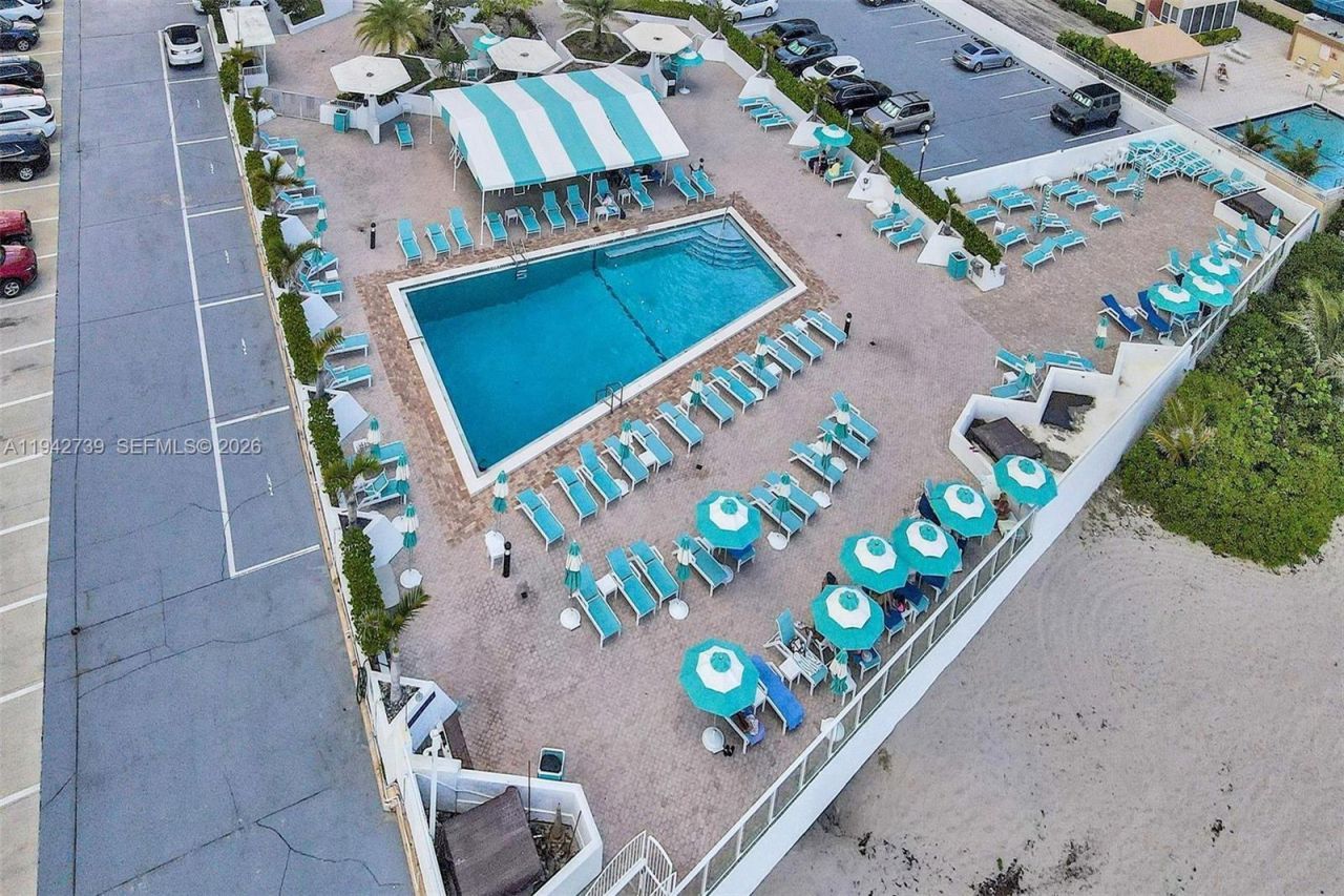 3140 S Ocean Dr, Unit 1909, Hallandale Beach, FL 33009 Photo